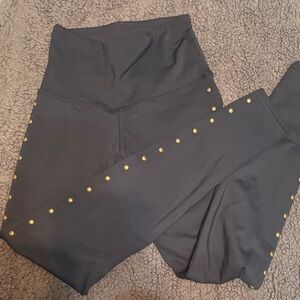 Stylish Black Leggings with Gold Accents